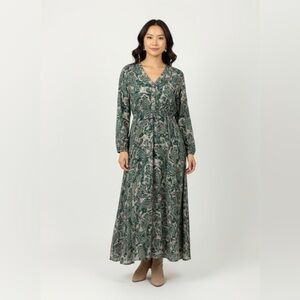 Green Floral Maxi Dress | Size Medium | Long Sleeve V-Neck Flowy Dress